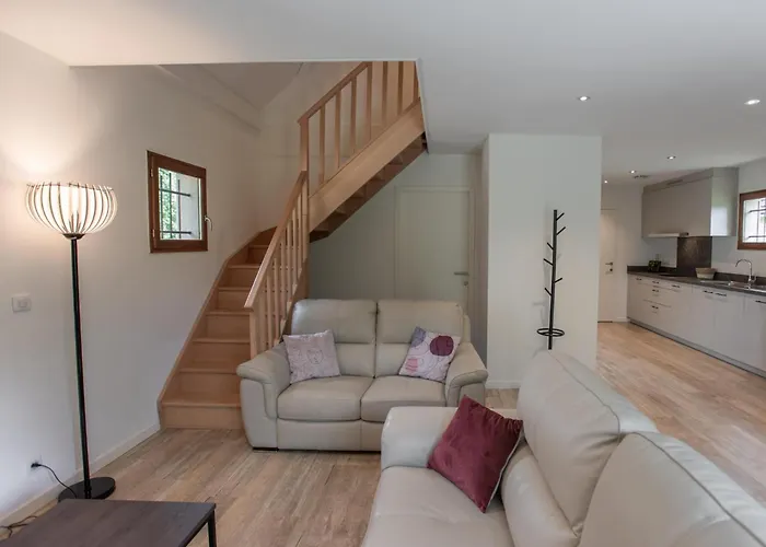 Semesterbostad Le Bleu 20 *