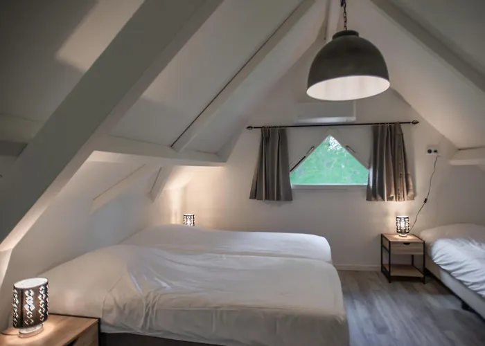 Le Bleu 20 Semesterbostad Lacapelle-Marival