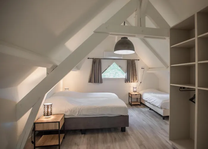 Le Bleu 20 Semesterbostad Lacapelle-Marival